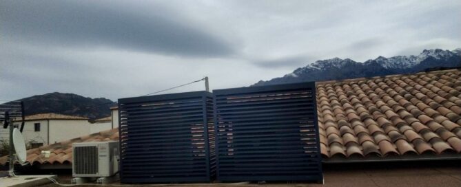 cache climatiseur sur Calenzana réalisation Balagne menuiserie concept