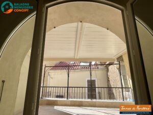 Pergola bioclimatique à Calenzana | Réalisation Balagne Menuiserie Concept
